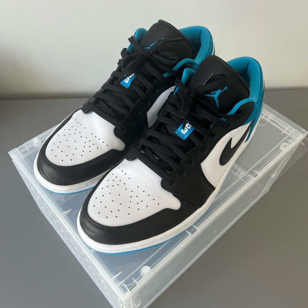Jordan 1 Low SE “Laser Blue”